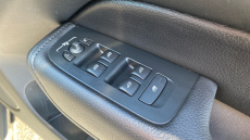 Volvo Xc60 2.0 B4D Momentum 5dr Geartronic Diesel Estate